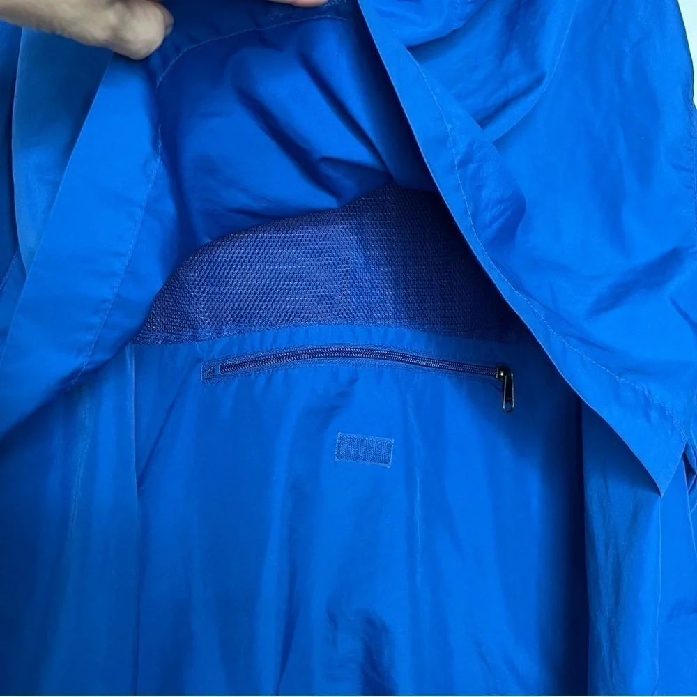 ! Eddie Bauer Men's Windbreaker jacket